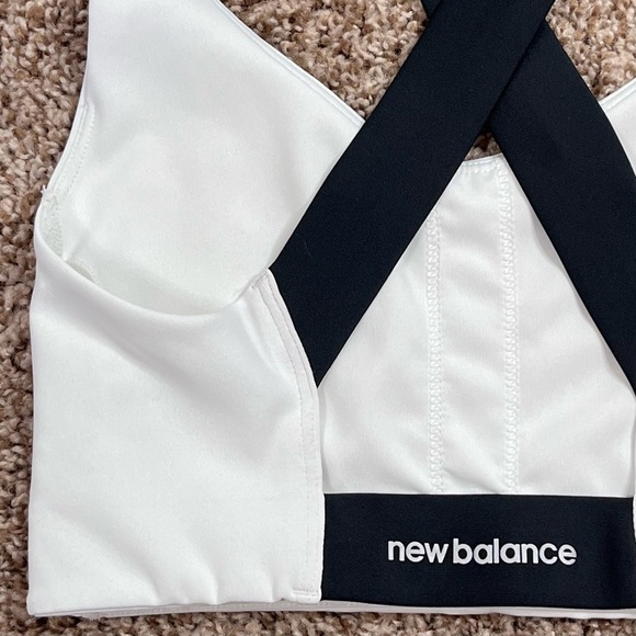New Balance White and Black Sports Bra - Picture 7 of 9